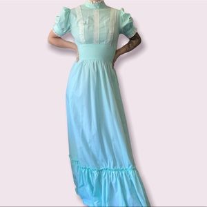 Vintage 70s Prairie Victorian Revival Dress in Mint Small